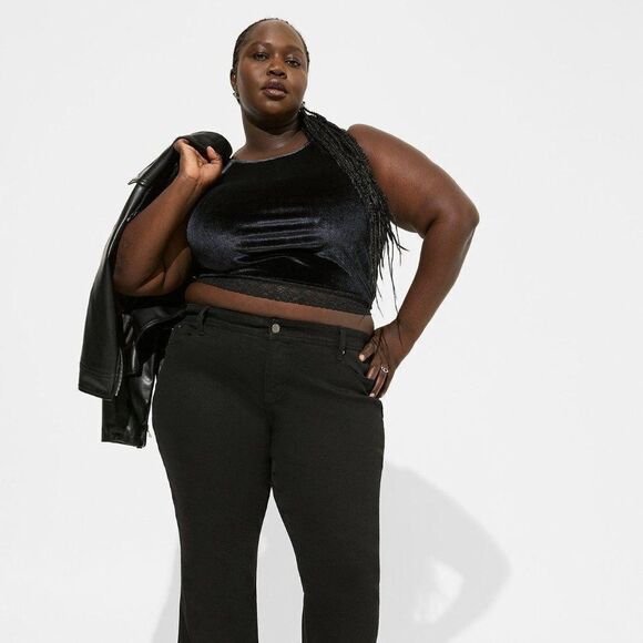 Torrid Festi Stretch Velvet Cropped High Neck Lace Trim Cami - Picture 3 of 3